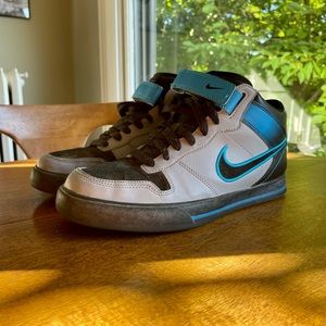 Men’s Nike Air Force One High Top - Size 10